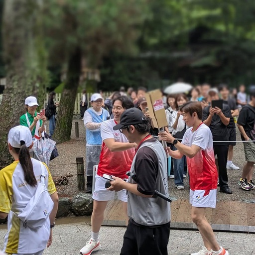 熱田神宮でのアジア大会聖火リレー03